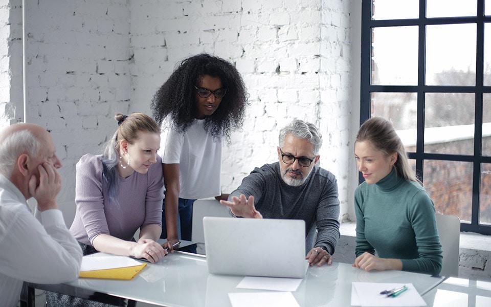 Why Custom Software is Still King: Tailoring Tech for Competitive Edge